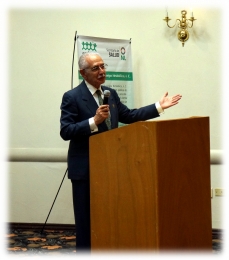 03-conferencia-magistral-dr-antonio-velazquez-arellano-dsc00821
