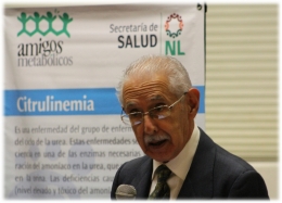 03-conferencia-magistral-dr-antonio-velazquez-arellano-img_4792